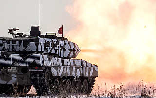 Leopardy na poligonie w Orzyszu. Zmodernizowane czołgi przeszły „chrzest bojowy”